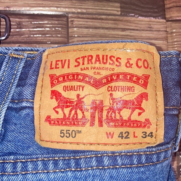 Pre Owned Levi's Blue Relaxed Fit Men's Jeans 42x34 - Picture 4 of 10